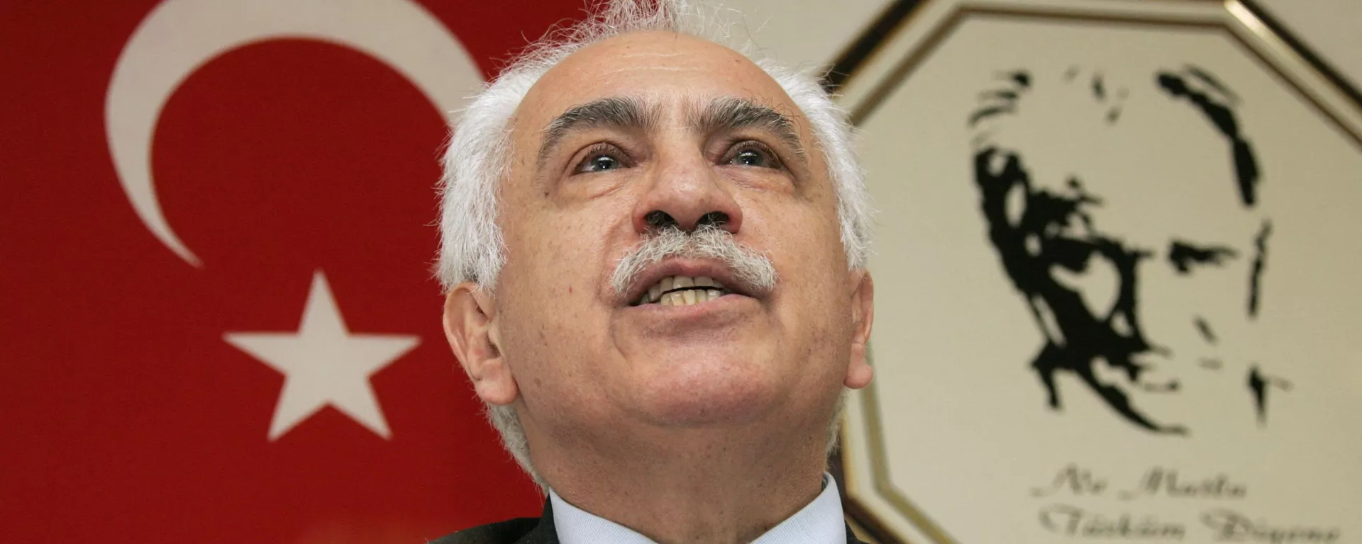 Dogu Perincek, líder del Partido de la Patria, candidato a la presidencia de Turquía Dogu Perincek, líder del Partido de la Patria, candidato a la presidencia de Turquía - Sputnik Mundo, 1920, 24.03.2023