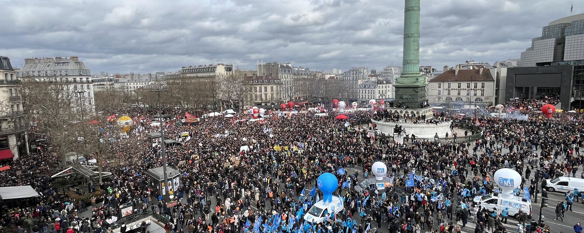 Protestas en Francia - Sputnik Mundo, 1920, 24.03.2023