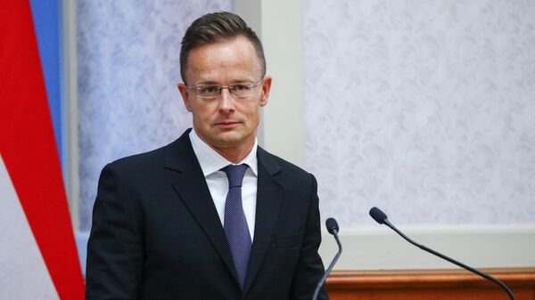 Péter Szijjártó, el ministro húngaro de Exteriores y Comercio Exterior - Sputnik Mundo