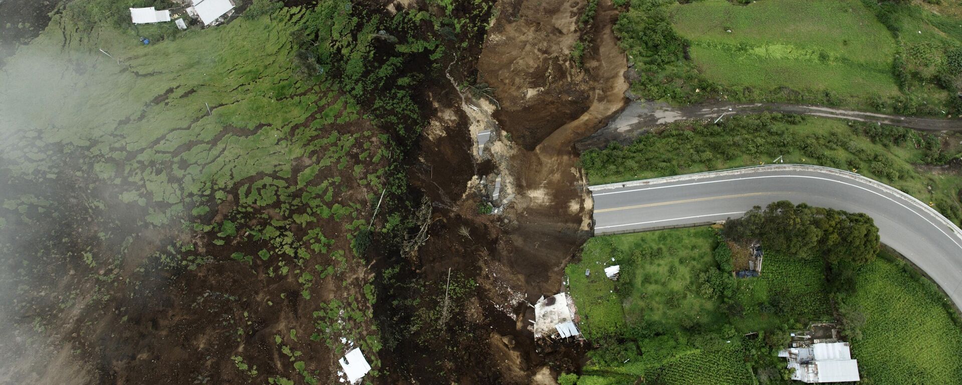 Vista desde el aire de las consecuencias de un corrimiento de tierras en Ecuador - Sputnik Mundo, 1920, 29.03.2023