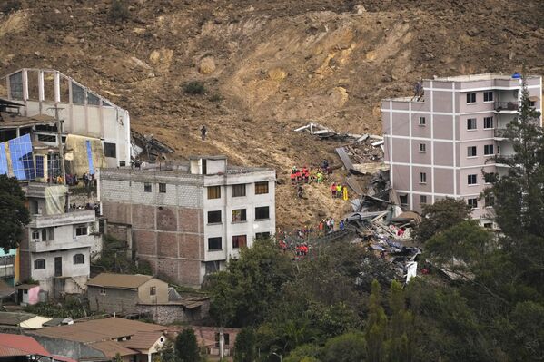 En el lugar de la catástrofe continúan las labores de búsqueda y rescate. - Sputnik Mundo