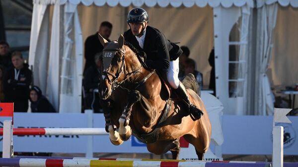 Una atleta ruso en una competición (archivo) - Sputnik Mundo