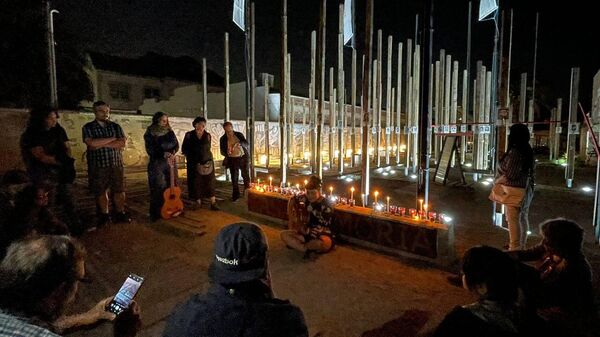 Velatón realizada en la Casa Memoria José Domingo Cañas - Sputnik Mundo