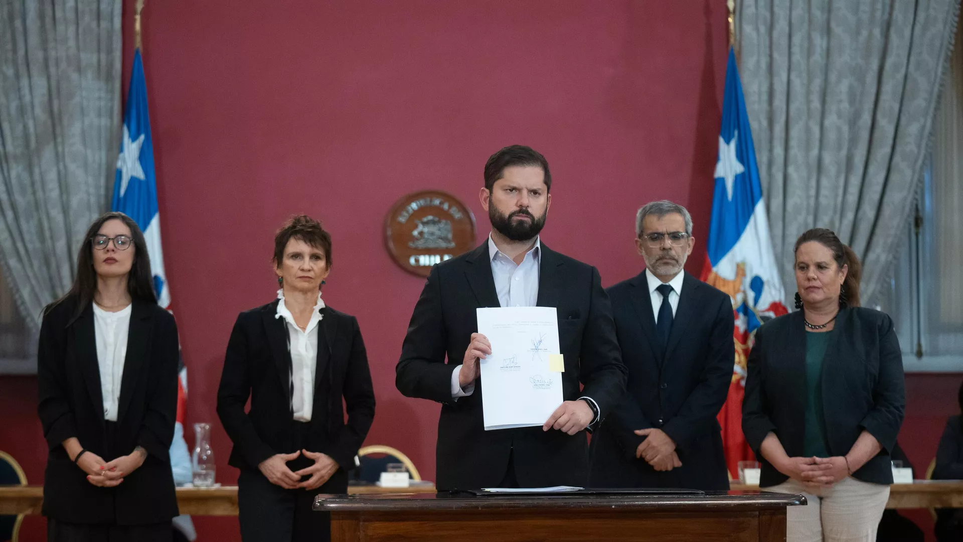 El presidente de Chile Gabriel Boric Font encabeza el Consejo de Gabinete El presidente de Chile Gabriel Boric Font encabeza el Consejo de Gabinete - Sputnik Mundo, 1920, 06.04.2023