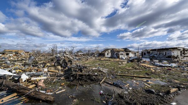 Las consecuencias de un tornado en EEUU (imagen referencial) - Sputnik Mundo