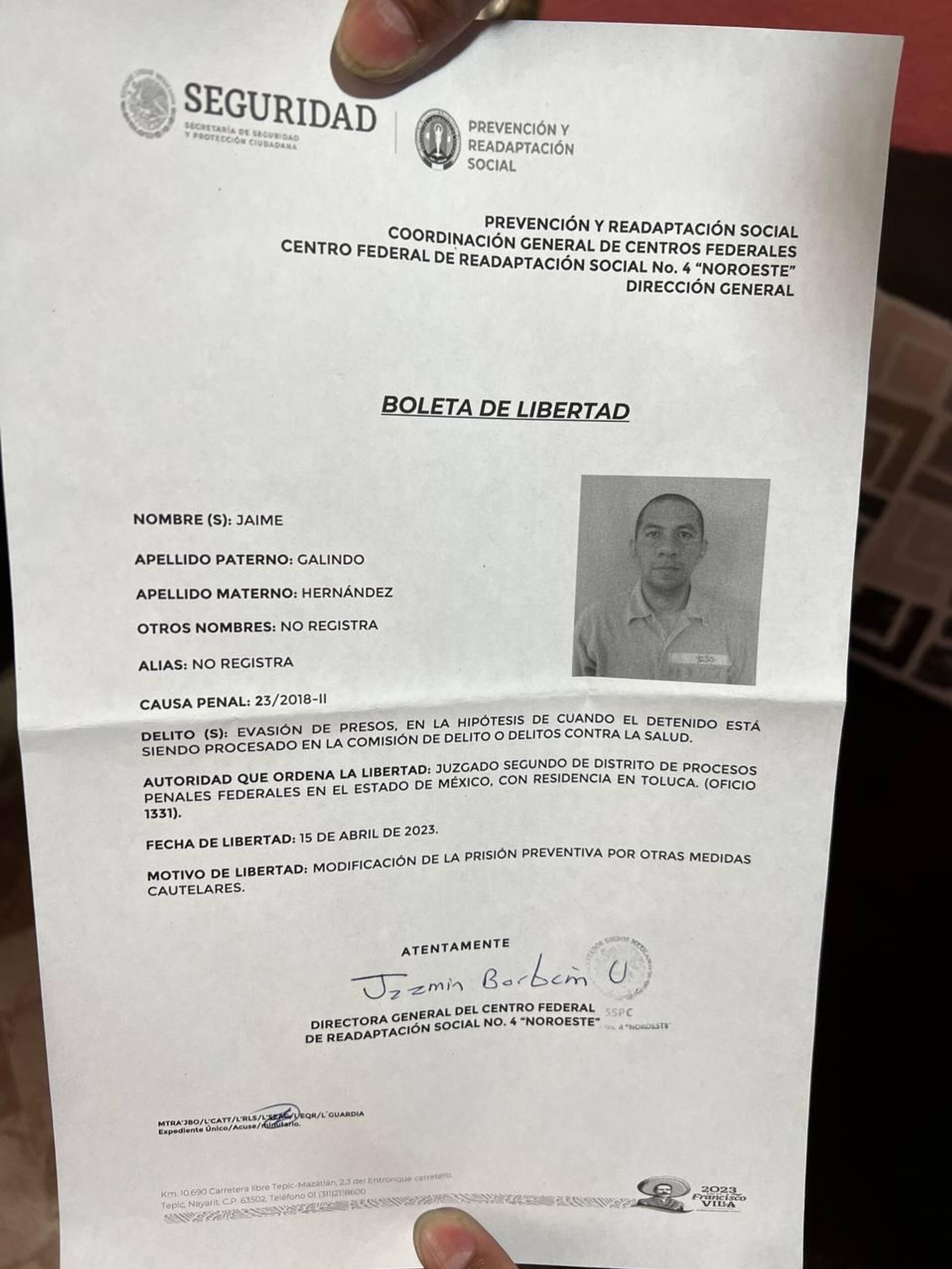 Documento en el que se otorga la libertad al expolicía mexicano Jaime Galindo, pero con medidas cautelares - Sputnik Mundo, 1920, 19.04.2023