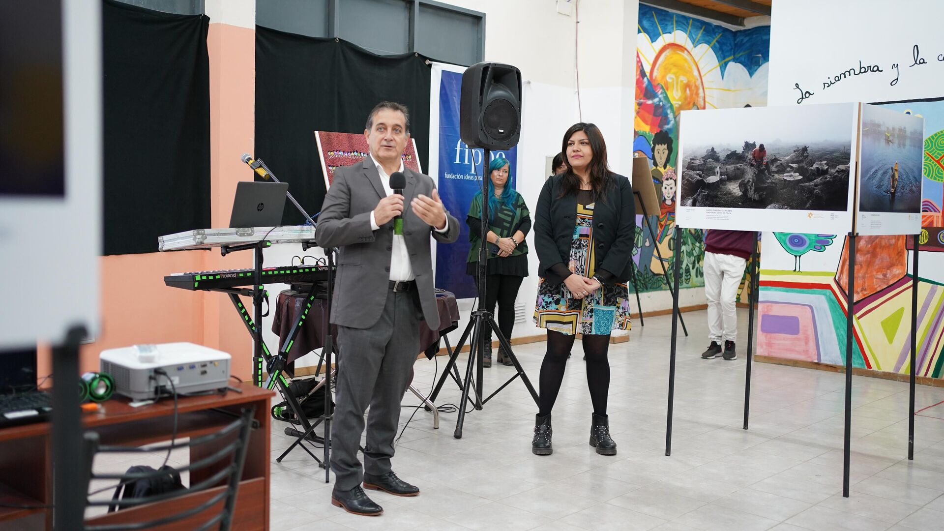 Inauguración de la exposición de fotos ganadoras del Concurso Andréi Stenin la ciudad argentina de San Juan - Sputnik Mundo, 1920, 19.04.2023