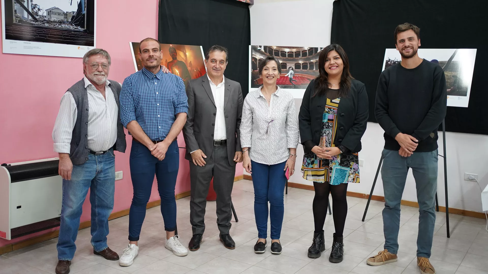 Inauguración de la exposición de fotos ganadoras del Concurso Andréi Stenin la ciudad argentina de San Juan