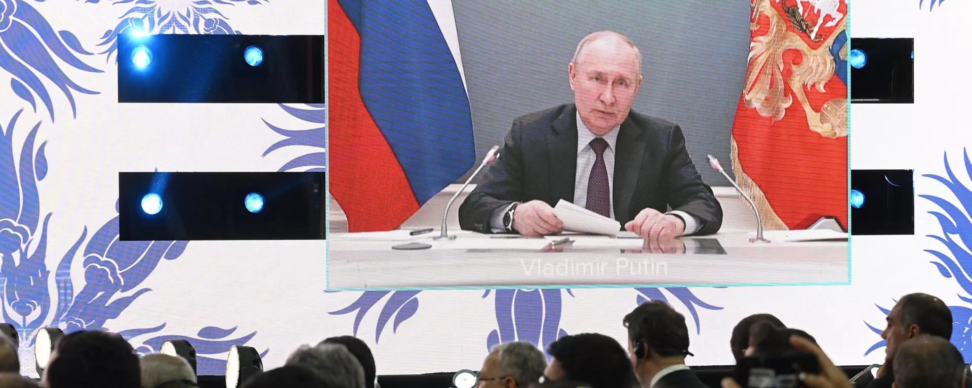 El presidente ruso, Vladímir Putin, y su homólogo turco, Recep Tayyip Erdogan, asisten a la ceremonia de entrega de combustible en la central nuclear de Akkuyu en Turquía El presidente ruso, Vladímir Putin, y su homólogo turco, Recep Tayyip Erdogan, asisten a la ceremonia de entrega de combustible en la central nuclear de Akkuyu en Turquía - Sputnik Mundo, 1920, 27.04.2023