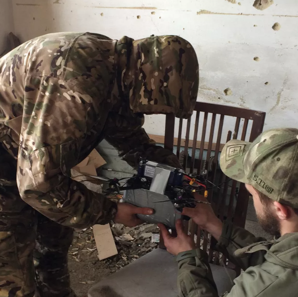 Dron kamikaze - Sputnik Mundo