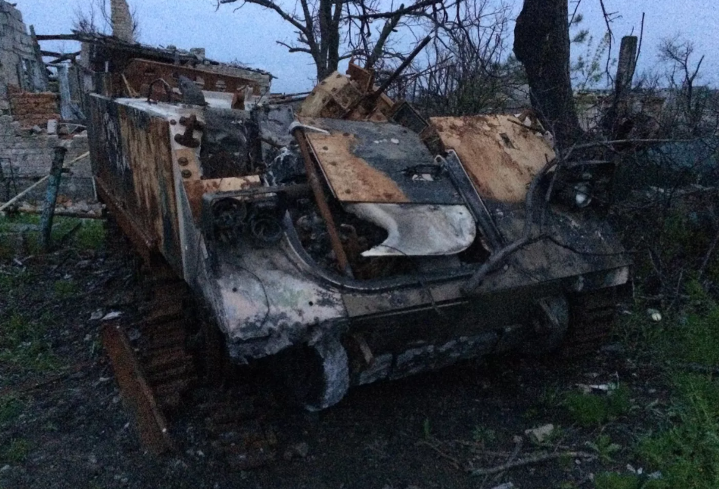 Equipo militar estadounidense destruido - Sputnik Mundo