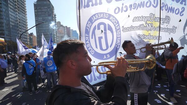 Acto de la CGT en Buenos Aires por el Día del Trabajador - Sputnik Mundo