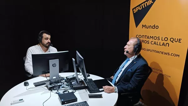 Andréi Budáev, embajador ruso en Uruguay, durante la entrevista con Sputnik - Sputnik Mundo