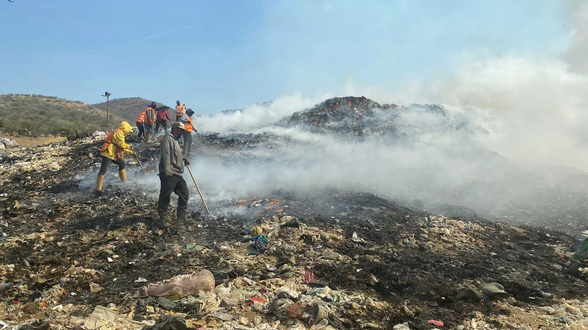 Incendio en el basurero municipal de Guanajuato. - Sputnik Mundo, 1920, 06.05.2023