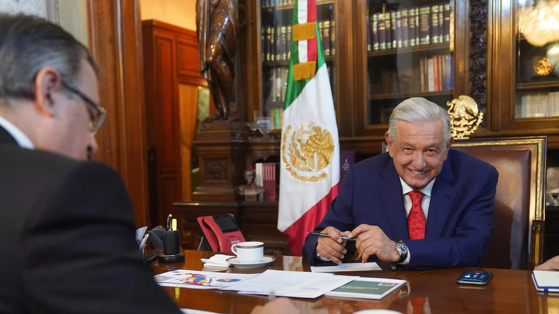 AMLO habló por más de una hora con Biden. AMLO habló por más de una hora con Biden. - Sputnik Mundo, 1920, 09.05.2023