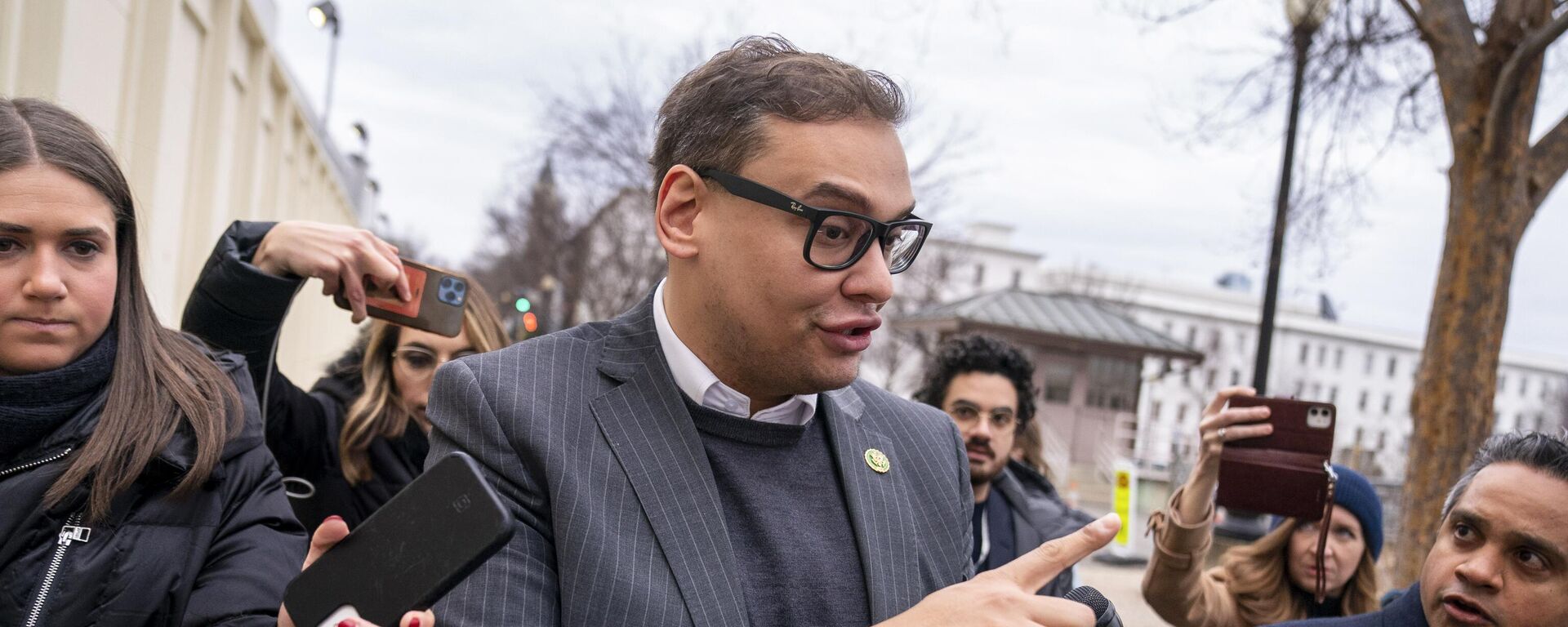 El congresista estadounidense George Santos - Sputnik Mundo, 1920, 10.05.2023