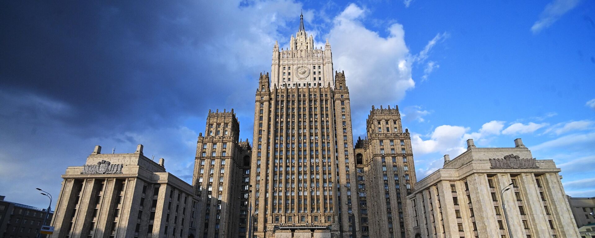 El edificio del Ministerio de Asuntos Exteriores ruso en Moscú - Sputnik Mundo, 1920, 19.08.2024