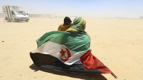 Refugiados saharauis en el campamento de  Ausserd, en Tinduf (Argelia) - Sputnik Mundo