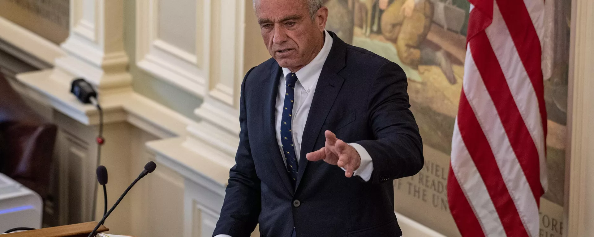 El aspirante presidencial de EEUU, Robert Kennedy Jr., durante un evento en New Hampshire - Sputnik Mundo, 1920, 06.06.2023