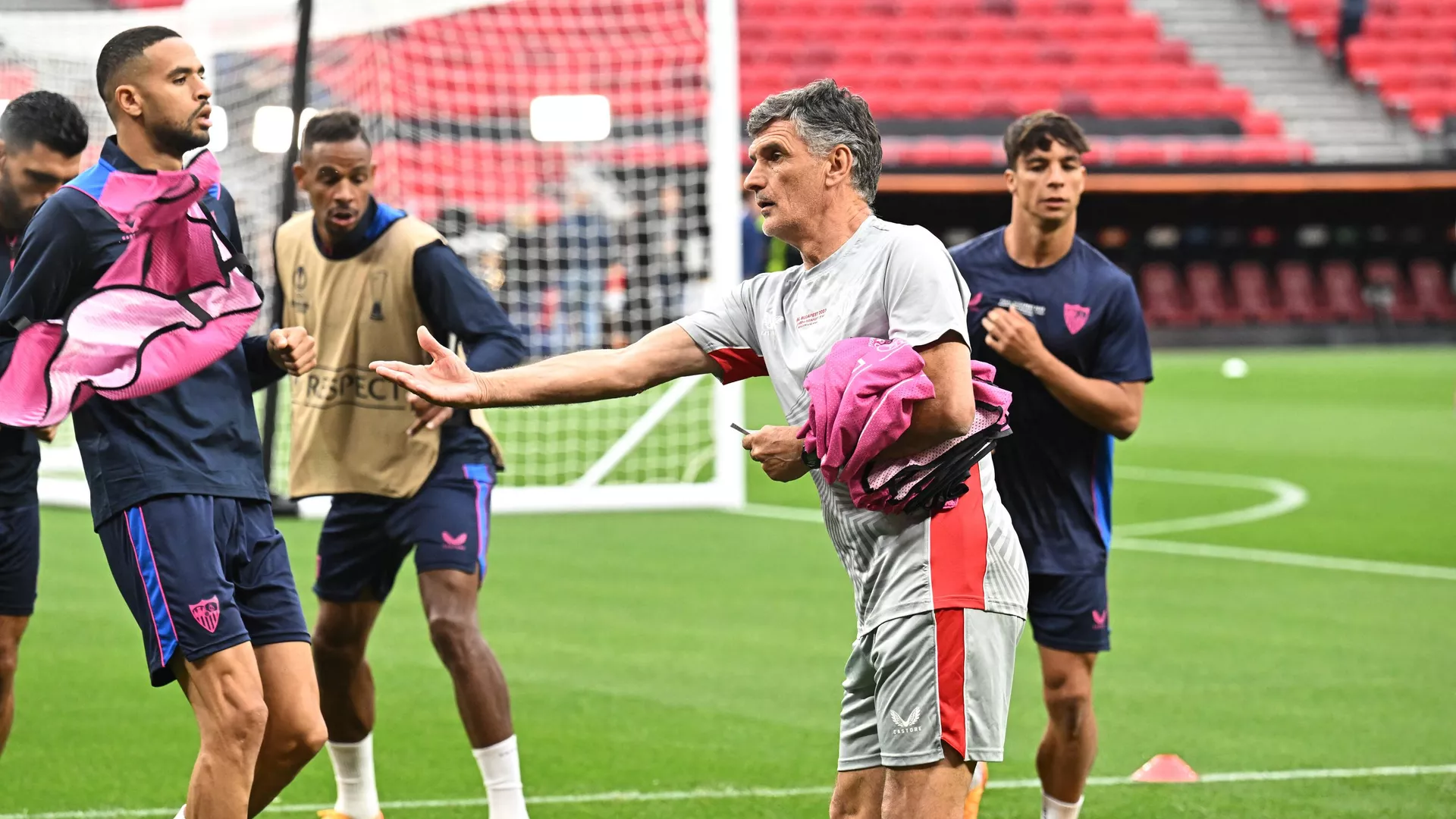 José Luis Mendilibar, el entrenador del Sevilla - Sputnik Mundo, 1920, 06.06.2023