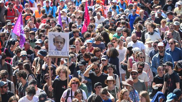 Protestas por la reforma de las pensiones en Francia, el 6 de junio, 2023 - Sputnik Mundo