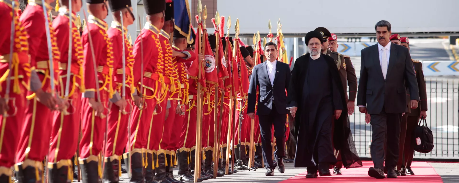 El presidente iraní, Ebrahim Raisi, visita a su homólogo de Venezuela, Nicolás Maduro - Sputnik Mundo, 1920, 12.06.2023