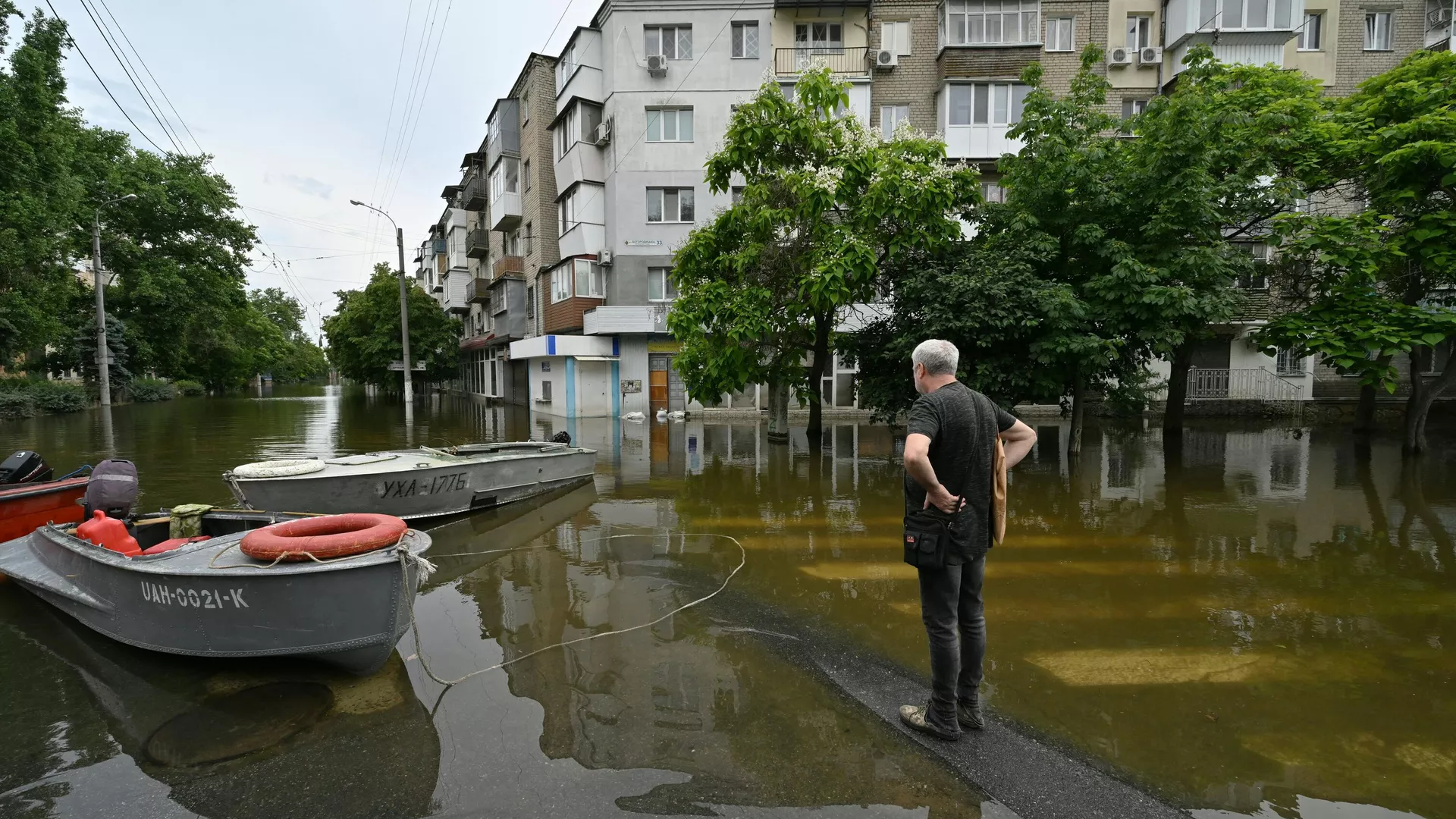 Las inundaciones provocadas por el colapso de la presa hidroeléctrica de Kajovka