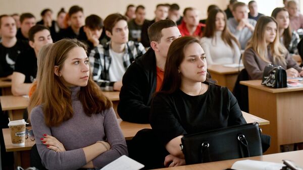 Los estudiantes (imagen referencial) - Sputnik Mundo