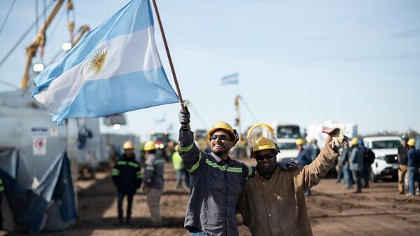 El llenado del Gasoducto Presidente Néstor Kirchner, Argentina, el 20 de junio de 2023 - Sputnik Mundo