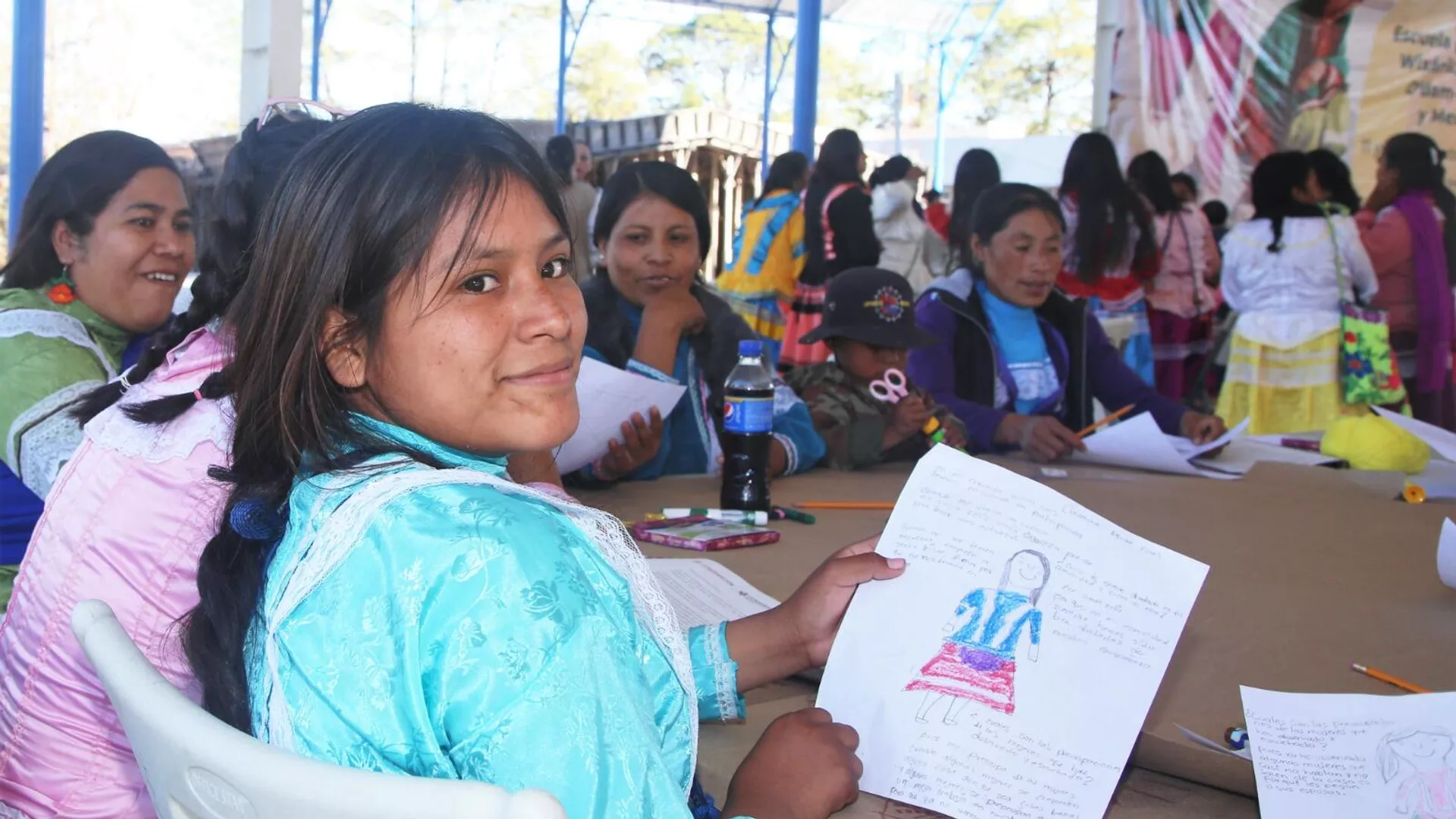 Mujeres de más de 100 comunidades indígenas de Jalisco, Nayarit y Durango participaron en días pasados en la Escuela de Derechos, un espacio en el que reflexionaros sobre el ejercicio de sus derechos.