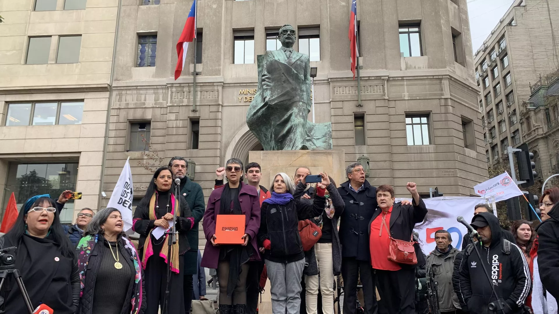 Acto de homenaje a Salvador Allende, por el 115 aniversario de su natalicio