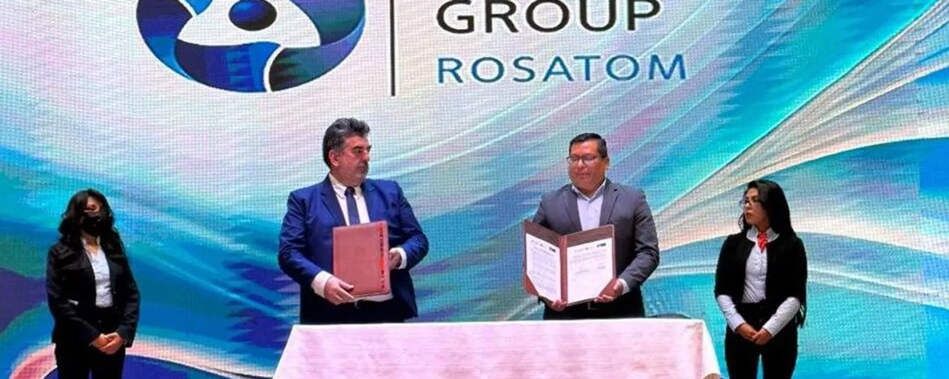 La rusa Rosatom y la boliviana YLB firman convenio para la extracción y producción de litio, el 29 de junio de 2023 La rusa Rosatom y la boliviana YLB firman convenio para la extracción y producción de litio, el 29 de junio de 2023 - Sputnik Mundo, 1920, 29.06.2023