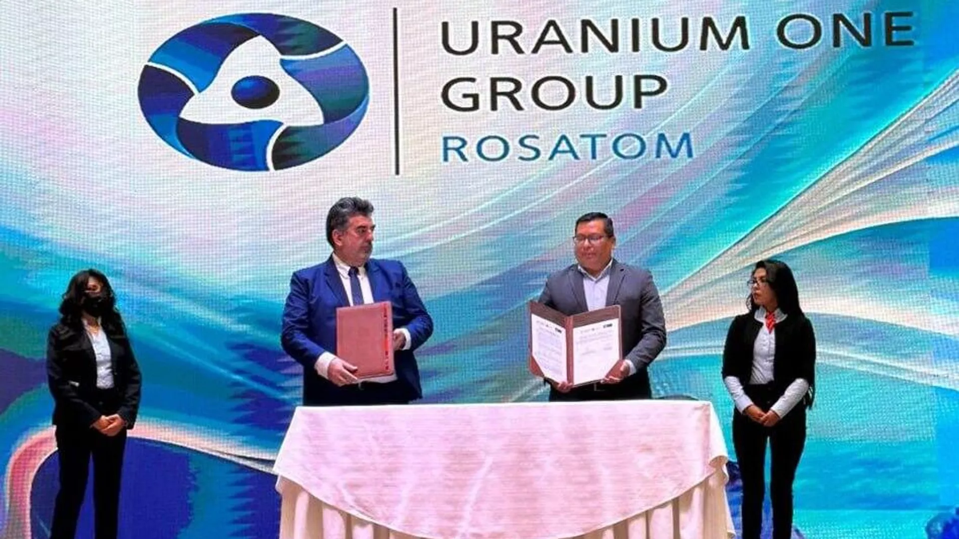 La rusa Rosatom y la boliviana YLB firman convenio para la extracción y producción de litio, el 29 de junio de 2023 