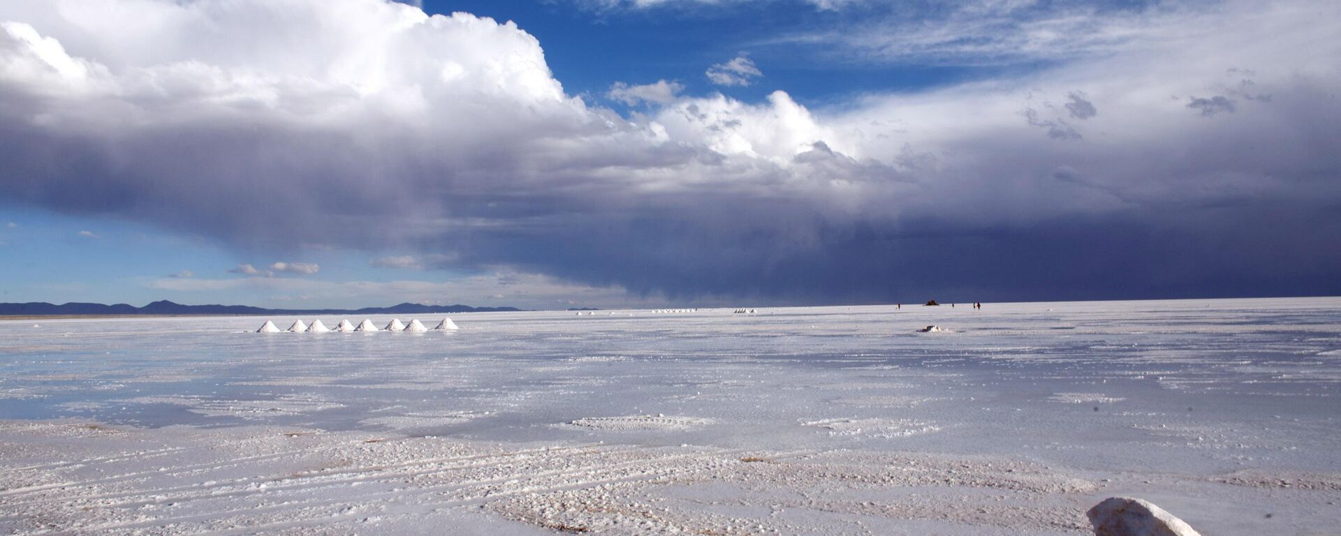 Salar de Uyuni en Bolivia (imagen de archivo) - Sputnik Mundo, 1920, 29.06.2023