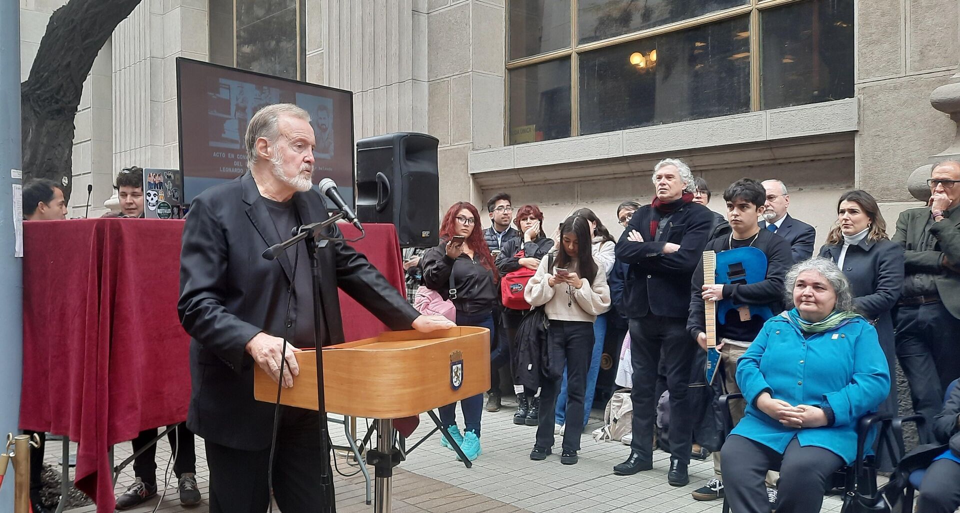 El embajador argentino Rafael Bielsa en el acto en homenaje al periodista Leonardo Henrichsen - Sputnik Mundo, 1920, 04.07.2023