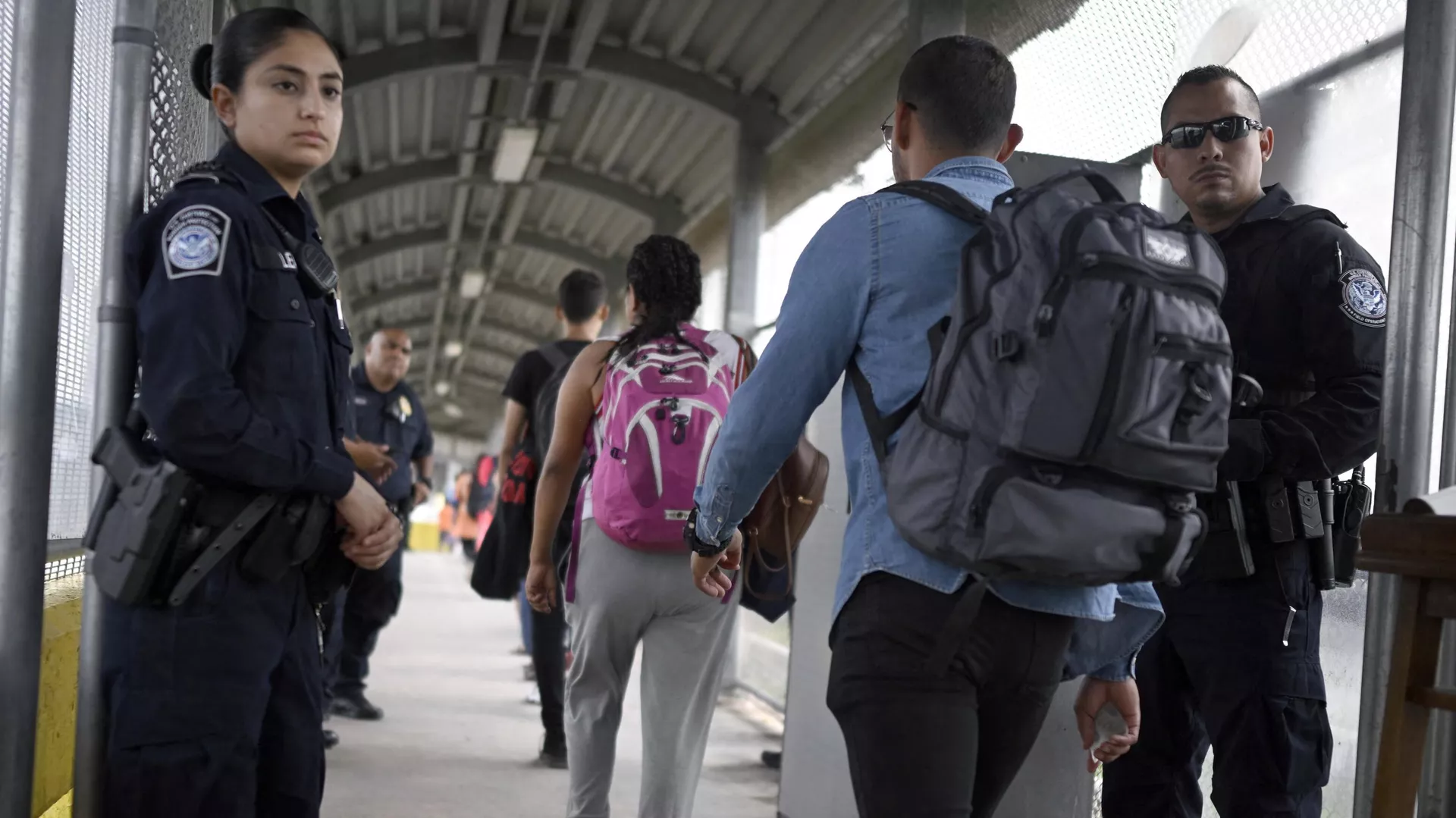 Estados Unidos es uno de los países que más migrantes recibe, especialmente originarios de Latinoamérica. Estados Unidos es uno de los países que más migrantes recibe, especialmente originarios de Latinoamérica. - Sputnik Mundo, 1920, 05.07.2023