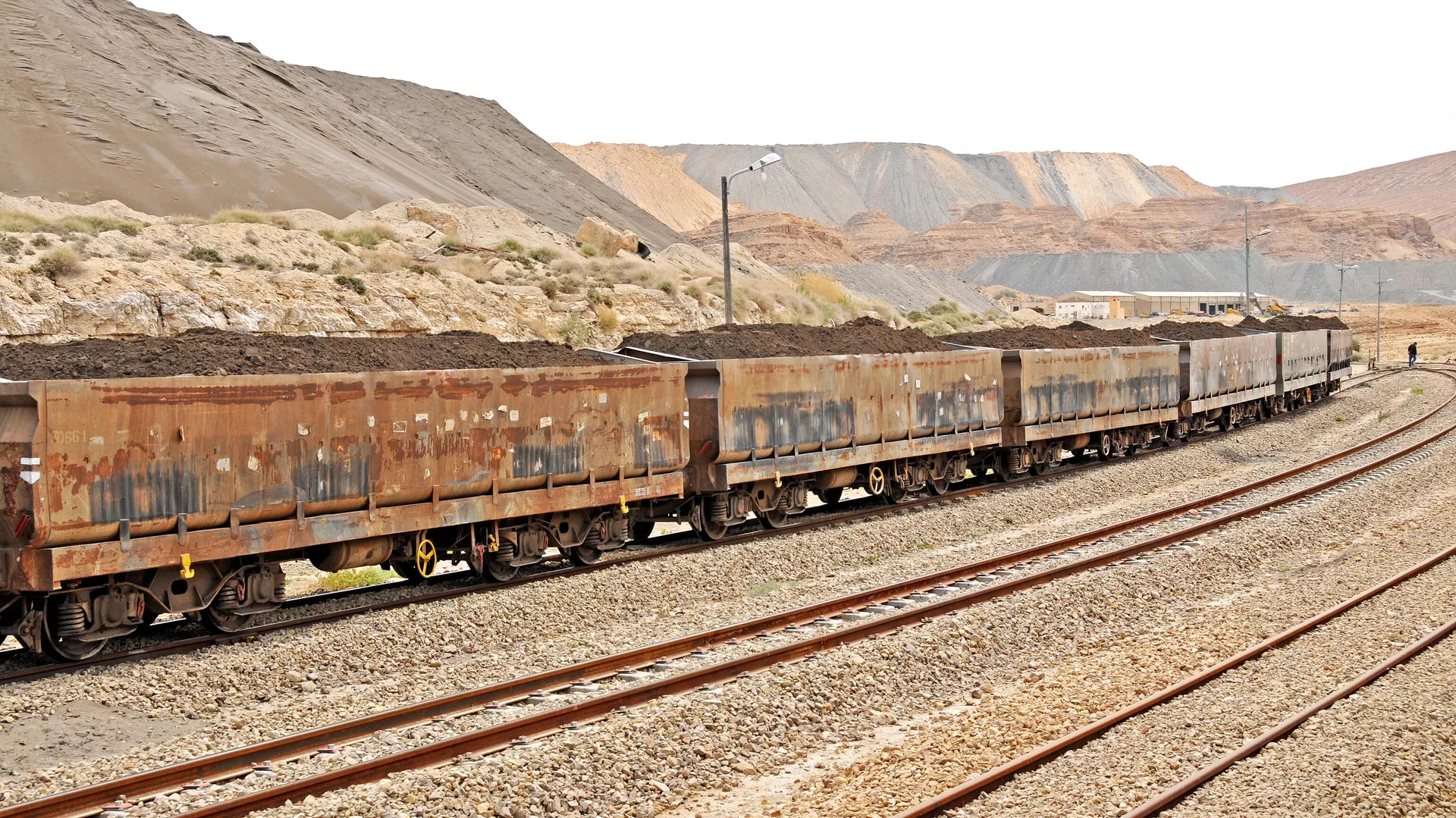 Tren cargado de roca fosfórica