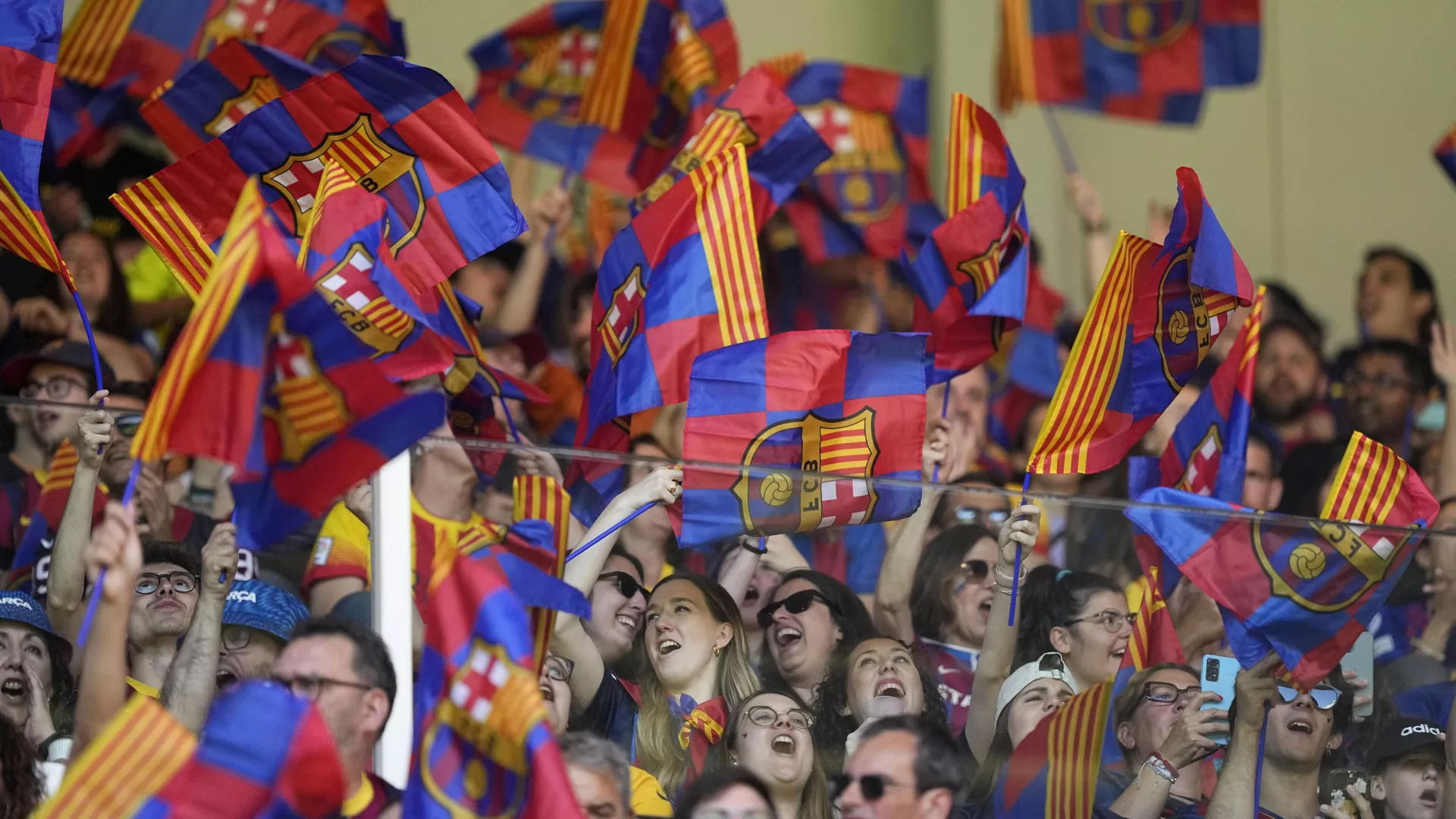 Las banderas del FC Barcelona - Sputnik Mundo, 1920, 27.09.2024