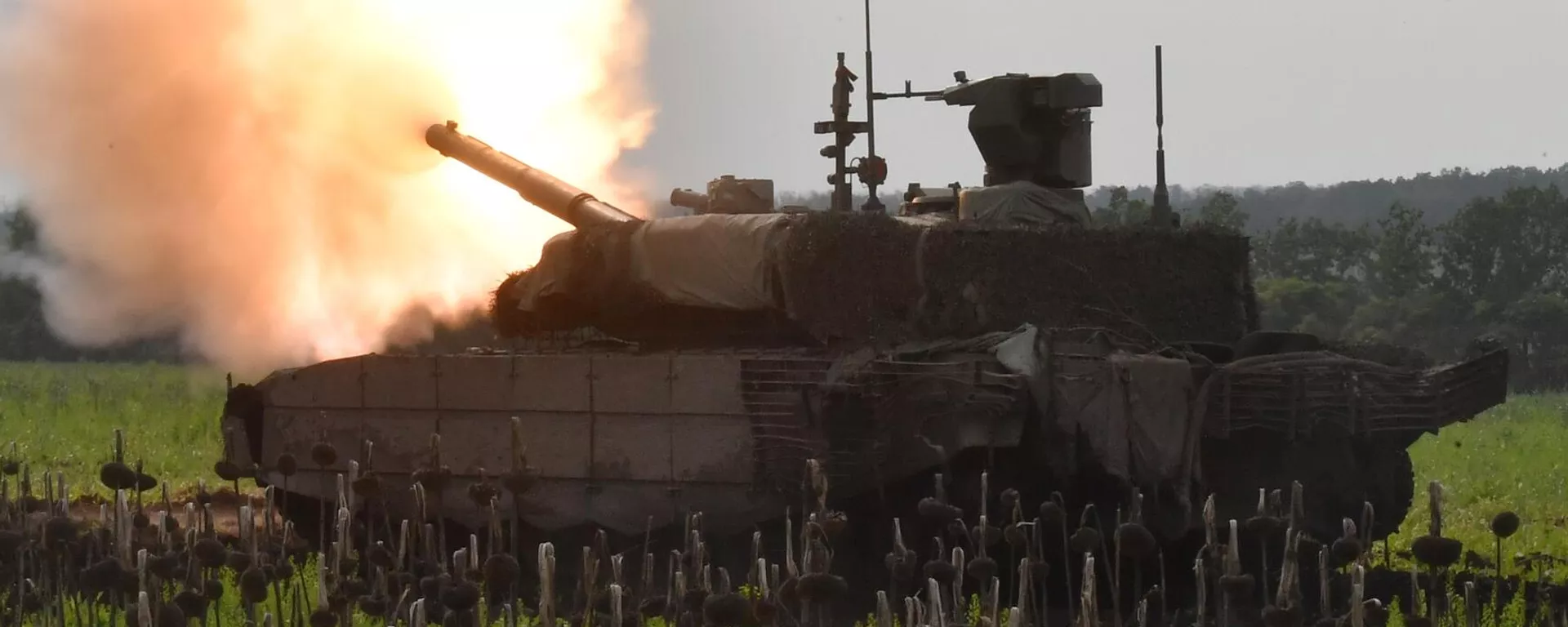 El tanque ruso T-90M Proriv - Sputnik Mundo, 1920, 19.07.2023