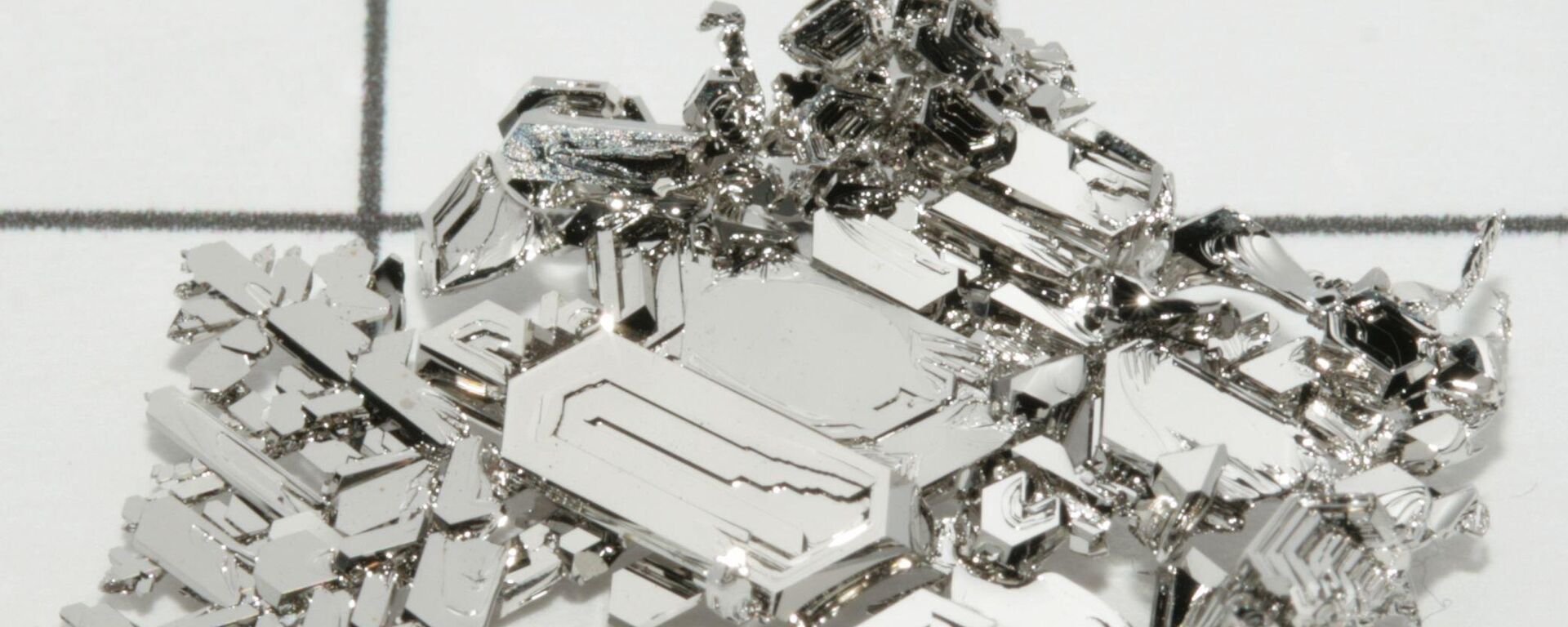 Cristales de platino puro - Sputnik Mundo, 1920, 21.07.2023