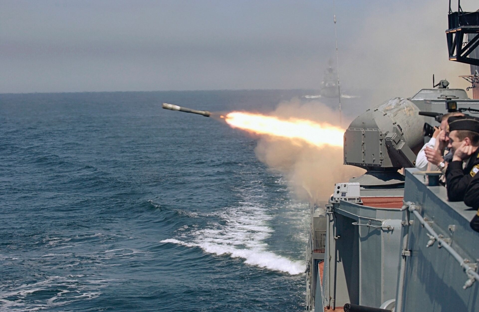 Ejercicios de la Flota del Báltico y del Norte, Armada rusa - Sputnik Mundo, 1920, 29.07.2023