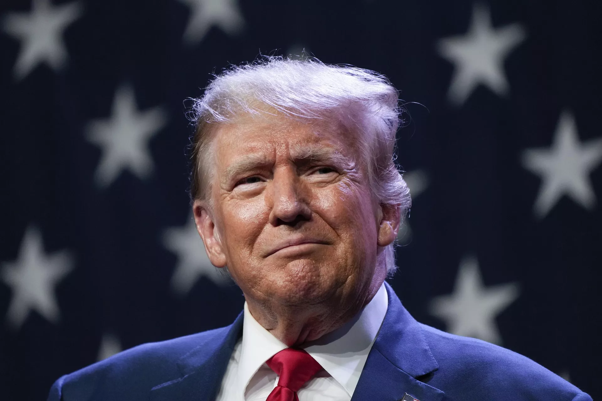 Donald Trump, expresidente de EEUU, habla en la Cena Lincoln 2023 del Partido Republicano de Iowa, el 28 de julio de 2023. Donald Trump, expresidente de EEUU, habla en la Cena Lincoln 2023 del Partido Republicano de Iowa, el 28 de julio de 2023. - Sputnik Mundo, 1920, 05.10.2023