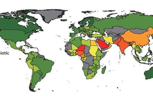 Cambios en la resistencia a los antibióticos por cada 10% de alteración en la concentración de PM2,5 - Sputnik Mundo