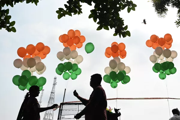 Globos con los colores de la bandera nacional durante las celebraciones del Día de la Independencia de la India en Chennai. - Sputnik Mundo