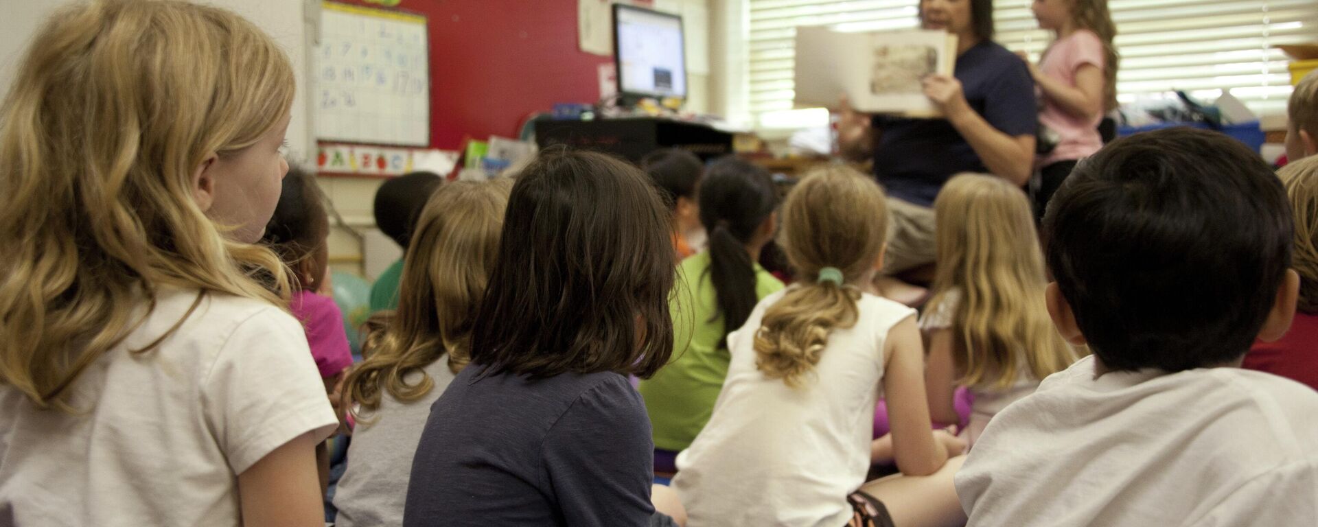 Alumnos (referencial)  - Sputnik Mundo, 1920, 17.08.2023