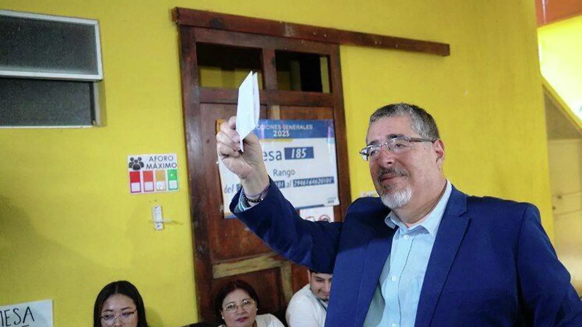 El candidato del Movimiento Semilla, Bernardo Arévalo