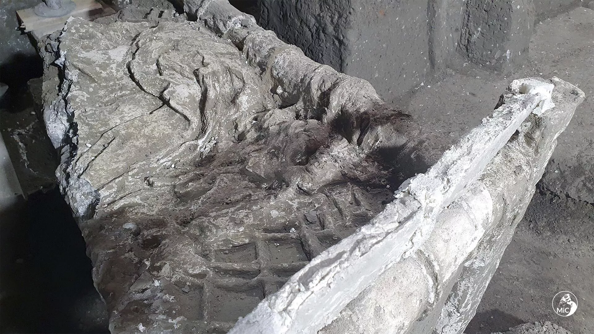 Las muebles de una habitación utilizada por los esclavos, encontrada en la ciudad romana de Civita Giuliana