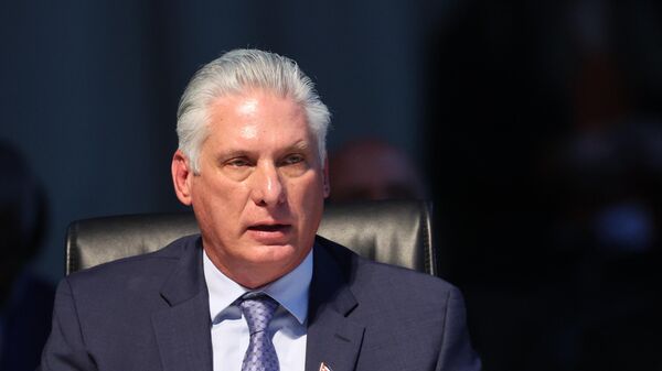 Miguel Díaz-Canel, el presidente de Cuba,  en la sesión de Diálogo BRICS+ en Johannesburgo, Sudáfrica, el 24 de agosto de 2023  - Sputnik Mundo