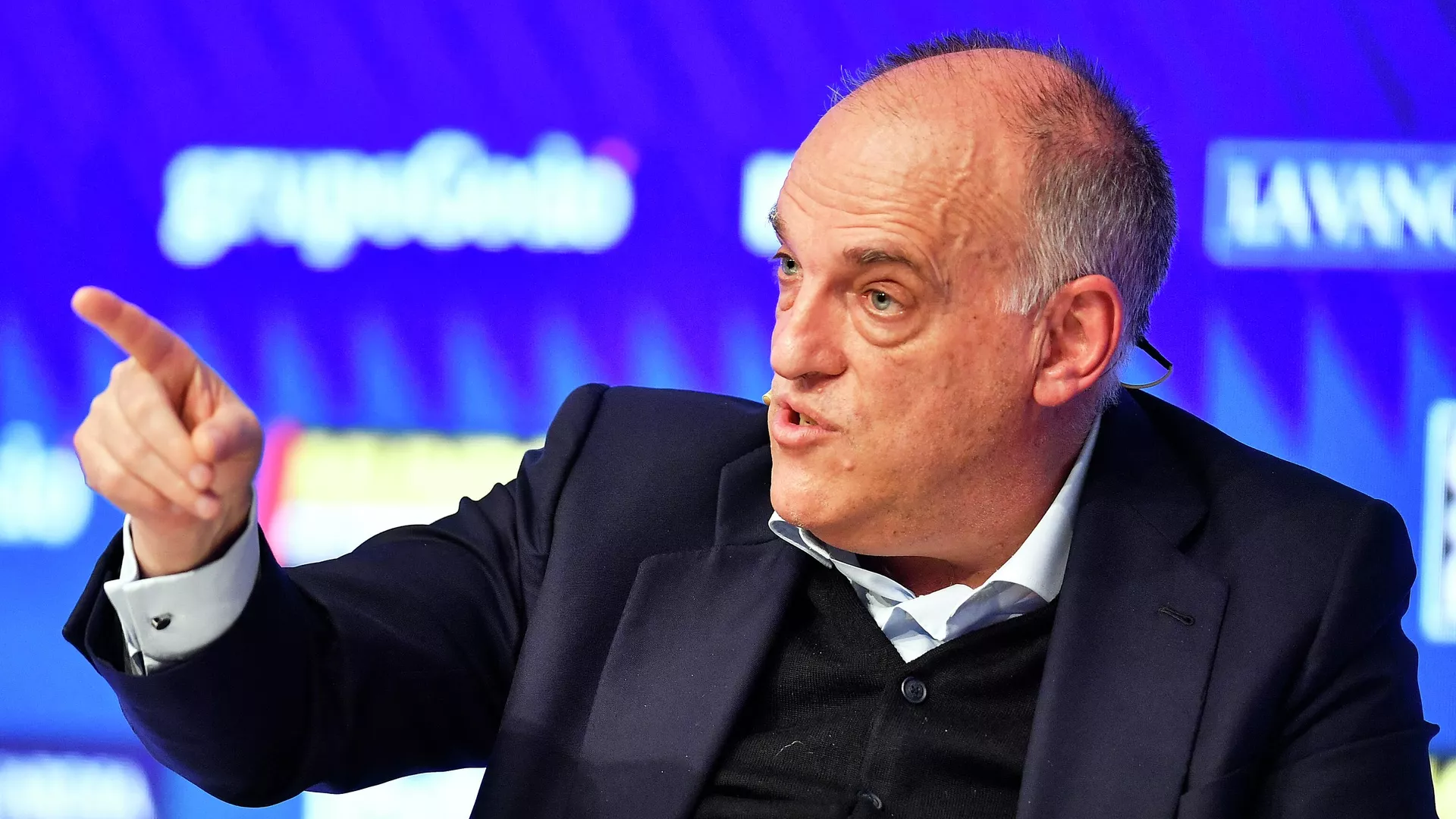 Javier Tebas, el presidente de la Liga española de fútbol, habla durante su participación en el foro 'Defensa del ecosistema futbolístico europeo', el 16 de marzo de 2023 en Barcelona Javier Tebas, el presidente de la Liga española de fútbol, habla durante su participación en el foro 'Defensa del ecosistema futbolístico europeo', el 16 de marzo de 2023 en Barcelona - Sputnik Mundo, 1920, 25.08.2023