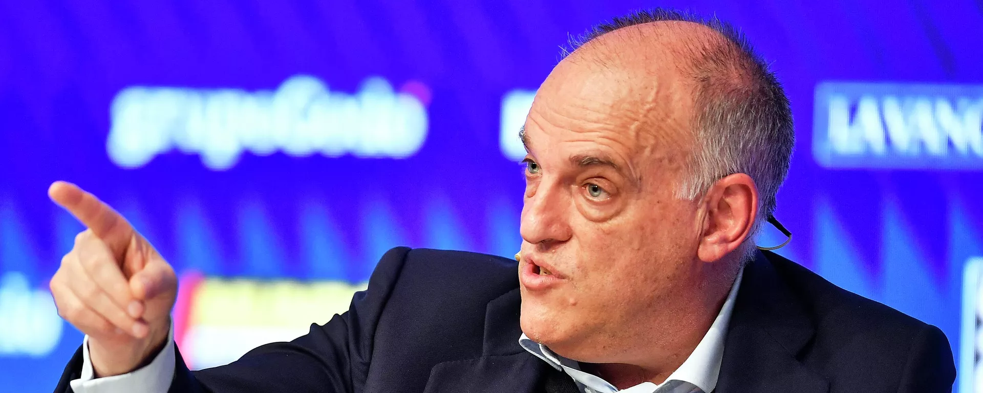 Javier Tebas, el presidente de la Liga española de fútbol, habla durante su participación en el foro 'Defensa del ecosistema futbolístico europeo', el 16 de marzo de 2023 en Barcelona Javier Tebas, el presidente de la Liga española de fútbol, habla durante su participación en el foro 'Defensa del ecosistema futbolístico europeo', el 16 de marzo de 2023 en Barcelona - Sputnik Mundo, 1920, 25.08.2023